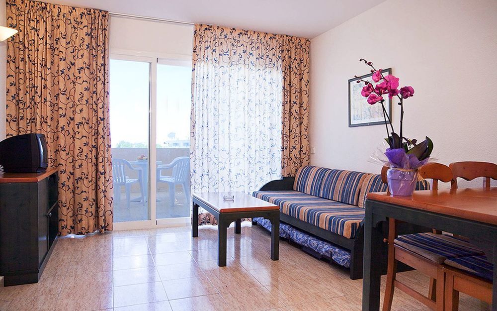 Apartamentos Blue Star (Adults Only) Sant Antoni de Portmany Extérieur photo