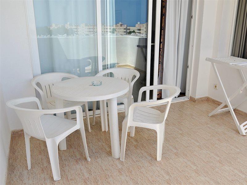 Apartamentos Blue Star (Adults Only) Sant Antoni de Portmany Extérieur photo